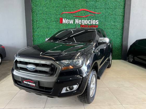 FORD RANGER 2.2 XLS 4X2 CD 16V DIESEL 4P MANUAL FORD RANGER 2.2 XLS 4X2 CD 16V DIESEL 4P MANUAL